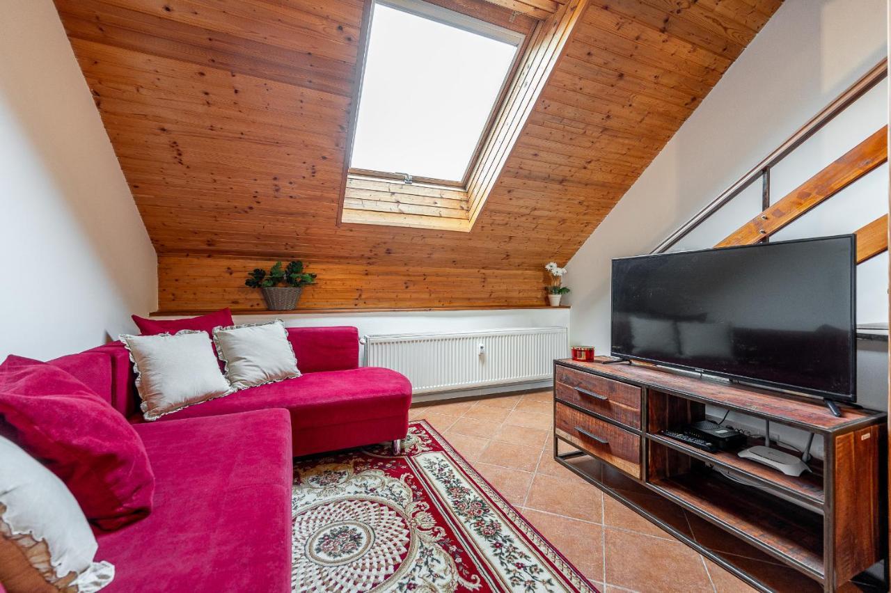 Apartman Mezonet Na Namesti Kösice Dış mekan fotoğraf